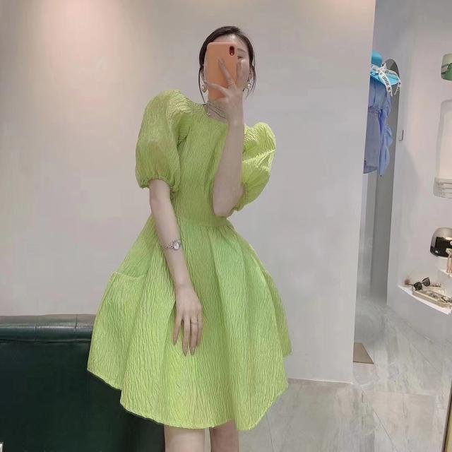 半袖フレアワンピース ワンピース フレアワンピース 膝丈 ひざ丈 膝上 袖あり 半袖 パフスリーブ ラウンドネック ハイウエスト かわいい 大人可愛い きれいめ シンプル カジュアル 大人 おしゃれ お洒落 大人可愛い 大人女子 こなれ感 ラブリー キュート ガーリー 主役級 無