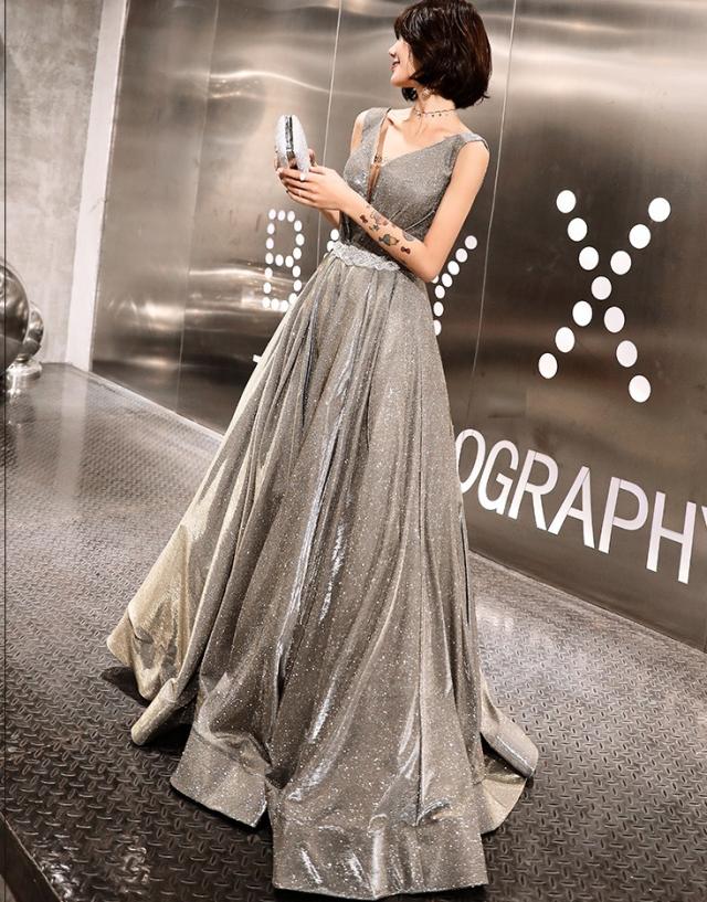 グリッター Vネック イブニングドレス ドレス パーティードレス ロング ロング丈 袖なし ノースリーブ Aライン 切り替えデザイン ハイウエスト かわいい 大人可愛い きれいめ 大人 上品 おしゃれ お洒落 大人女子 セクシー 主役級 存在感 エレガント ゴージャス 華やか ラメ 1_17