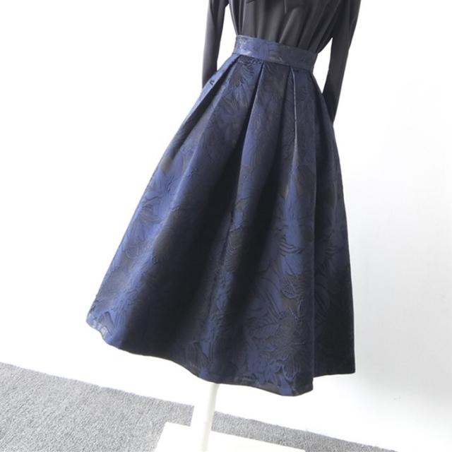 スカート ミモレ丈 フラワー ジャガード Aライン ボトムス フレア 裏地 ファスナー 刺繍 光沢 体型 カバー 大人 かわいい きれいめ シンプル 上品 清楚 おしゃれ こなれ感 ラブリー キュート 主役級 花柄 通勤 OL 通学 ビジネス お出かけ ママコーデ パーティー フォーマル スカート ミモレ丈 フラワー ジャガード Aライン ボトムス フレア 裏地