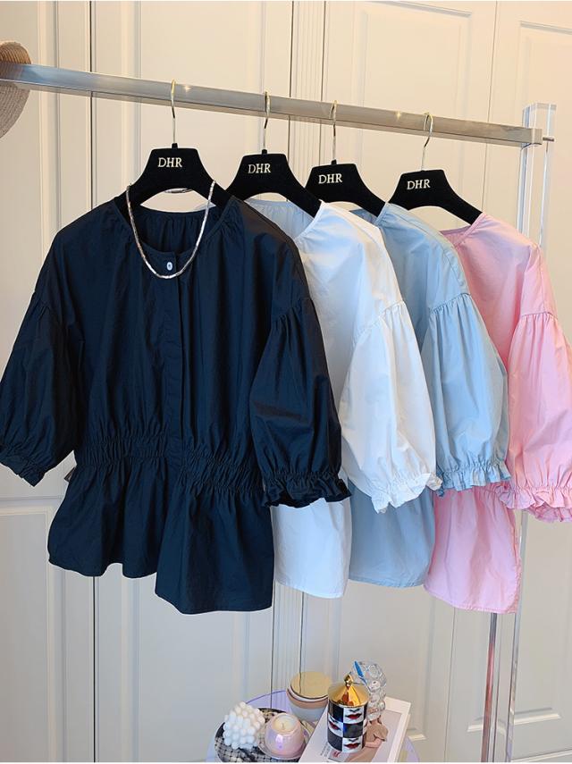 トップス 半袖 シャツ ブラウス 白シャツ ショート ショート丈 袖あり パフスリーブ ドロップショルダー ラウンドネック 襟なし ペプラム 切り替えデザイン フリル 大人可愛い シンプル カジュアル 大人 おしゃれ お洒落 大人女子 キュート ガーリー ルーズ 無地 春 夏 秋 30 トップス 半袖 シャツ ブラウス 白シャツ ショート ショート丈 袖あり