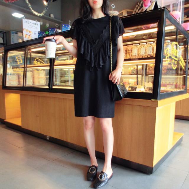 ミニ丈 Tシャツワンピース Tシャツ ワンピース ミニ 膝上 袖あり 半袖 ラウンドネック 襟なし レース フリル 透け感 シースルー かわいい 大人可愛い シンプル カジュアル 大人 上品 おしゃれ お洒落 大人女子 ルーズ 個性的 柄 花柄 小花柄 フラワー 夏 10代 20代 レディース