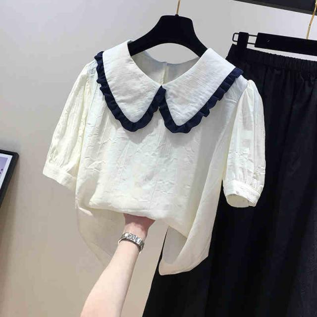 大きめ襟 半袖 シフォンブラウス トップス シャツ ブラウス 白シャツ 白トップス ショート ショート丈 袖あり ラウンドネック 襟付き シフォン フリル ファスナー かわいい 大人可愛い シンプル カジュアル 大人 おしゃれ お洒落 大人女子 ラブリー キュート ガーリー ルーズ