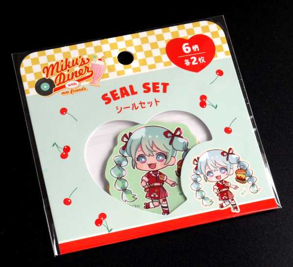 初音ミク　100均　ダイナー柄　グッズセット 楽天市場】シールセット 初音ミク ダイナー柄 12枚入 (100円ショップ