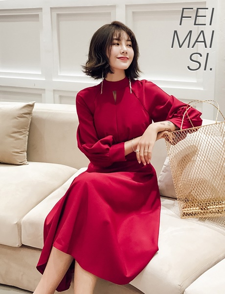 お呼ばれドレス 結婚式 パーティードレス 韓国 黒 赤 結婚式お呼ばれ