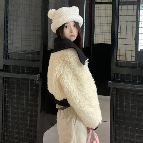 ボアブルゾン ボアジャケット ショートブルゾン レディース ベージュ 白 ボアアウター モコモコジャケット アウター ジャケット 韓国 無地 ビッグカラー ビッグ襟 冬 長袖 可愛い ボア ニット 異素材 コンビ MIX ミックス 個性的 暖かい 防寒 カジュアル ボアブルゾン ボアジャケット ショートブルゾン レディース ベージュ