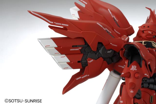 MG 1/100 MSN-06S シナンジュVer.Ka (機動戦士ガンダムUC)の通販はau