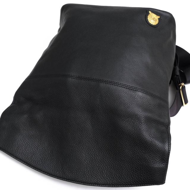 ○エーディーエムジェイ ADMJ ハイドシュリンク 牛革 リュック