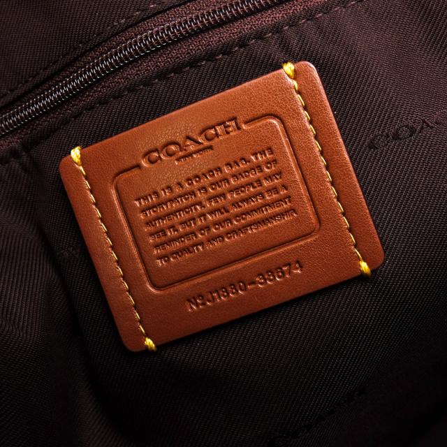 ○コーチ COACH ペブルドレザー 牛革 リュック 38674 Campus Backpack With Patchwork パッチワーク シボ革 シュリンクレザー レデ 中古の通販は