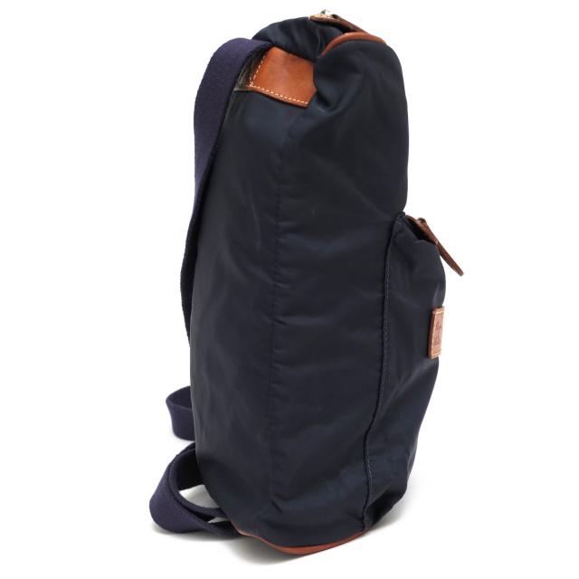 ○フェリージ Felisi 伊リモンタ社ナイロン バケッタレザー 牛革