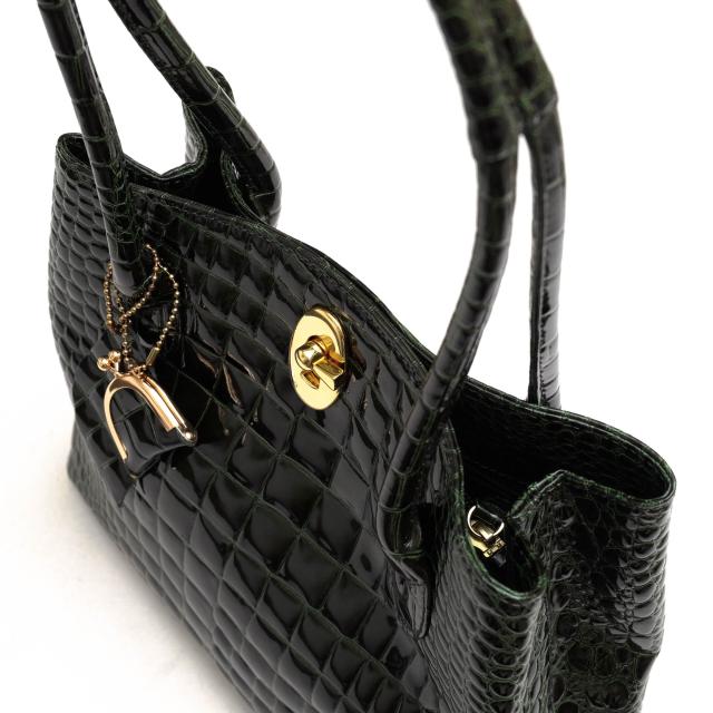 ○鎌倉高野 Takano シャイニングエナメルレザー 牛革 ハンドバッグ  