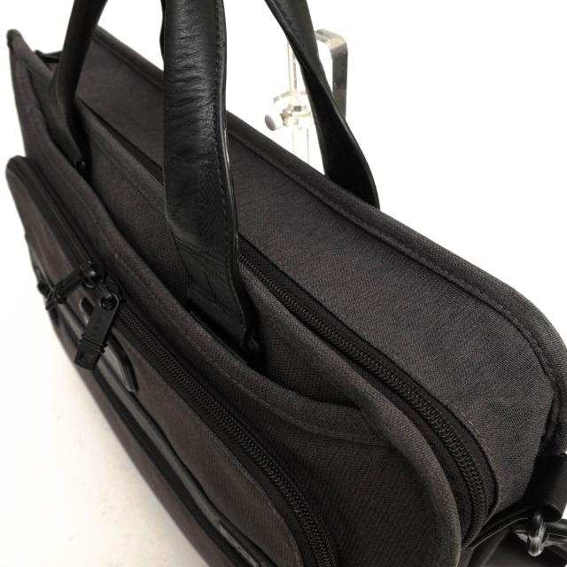 ○トゥミ TUMI Anthracite アンスラサイト ビジネスバッグ 26110AT2 Slim Deluxe Portfolio スリム デラックス ポートフォリオ 2WA 中古 ○トゥミ TUMI Anthracite アンスラサイト ビジネスバッグ 26110AT2