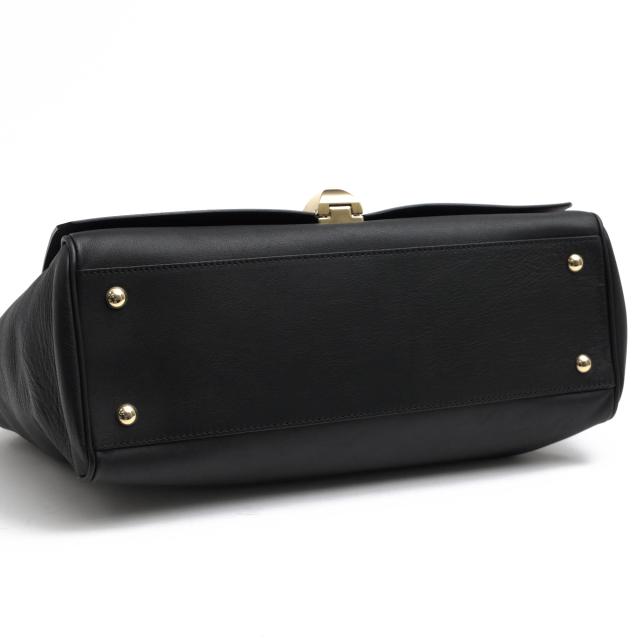 ○フルラ FURLA 牛革 トートバッグ CORTINA コルティナ フラップ式