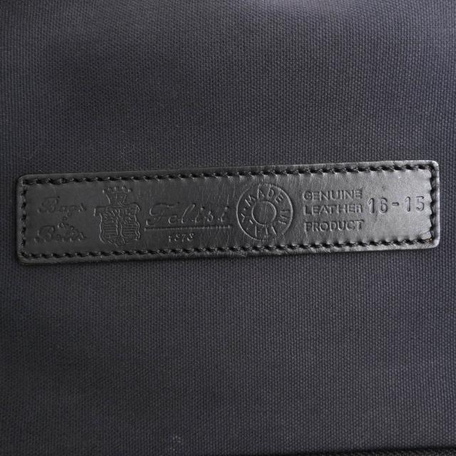 ○フェリージ Felisi コットンキャンバス カーフ 牛革 リュック 16/15/AM＋TX A4サイズ収納可 ユニセックス 男女兼用 デイパック   中古