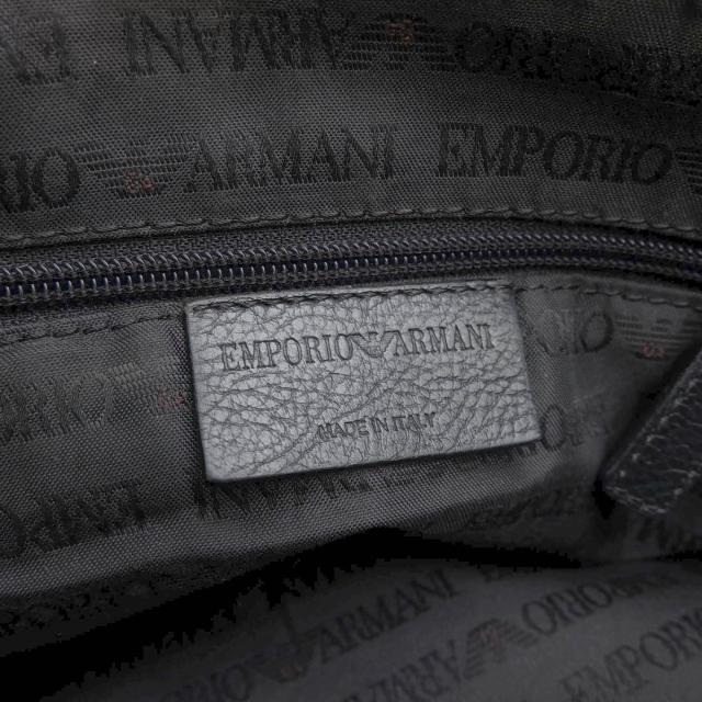○アルマーニ EMPORIO ARMANI 牛革 ショルダーバッグ YEM819 YH234 ボディバッグ シボ革 シュリンクレザー メンズ 【中古】 中古の通販は ○アルマーニ EMPORIO ARMANI 牛革 ショルダーバッグ YEM819 YH234 ボディバッグ シボ革 シュリンクレザー メンズ 【中古】 中古の通販は