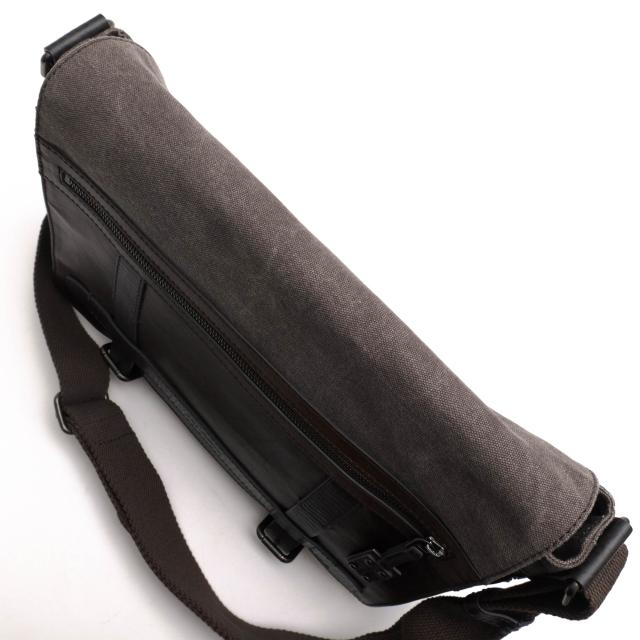 ○ドルガバ DOLCE＆GABBANA 牛革 カーフ ショルダーバッグ BM1199