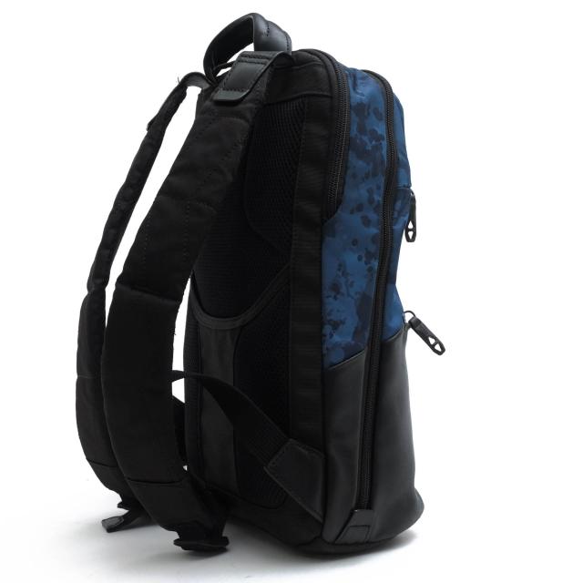 ○トゥミ TUMI 牛革 リュック 798640DOP Tahoe Elwood Backpack タホ エルウッド バックパック ノートPC収納可 デイパック メンズ  中古 ○トゥミ TUMI 牛革 リュック 798640DOP Tahoe Elwood Backpack タホ
