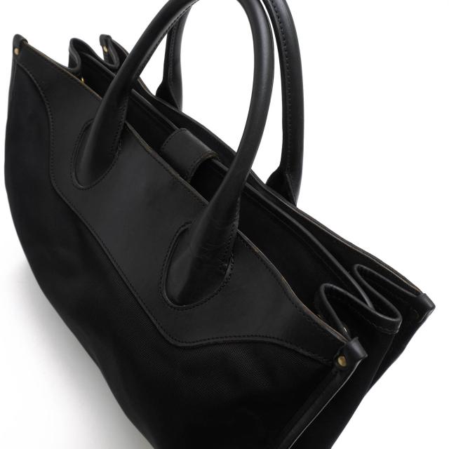 ○土屋鞄 TSUCHIYA-KABAN 高密度ナイロンツイル ルネッサ ヌメ革 牛革