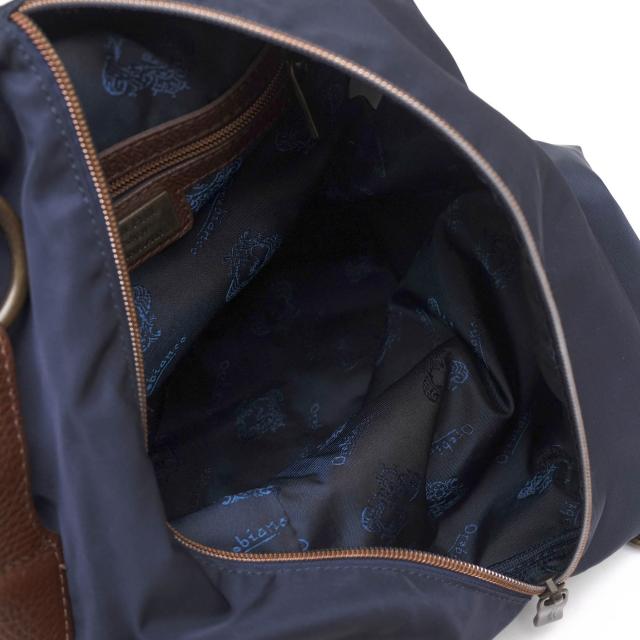 ○オロビアンコ orobianco 伊リモンタ社ナイロン 牛革 リュック