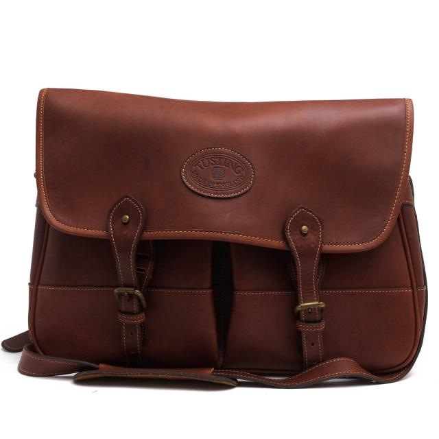 ○タスティング TUSTING アトランティックレザー 牛革 ショルダーバッグ フィッシングバッグ メッセンジャーバッグ メンズ 【中古  中古