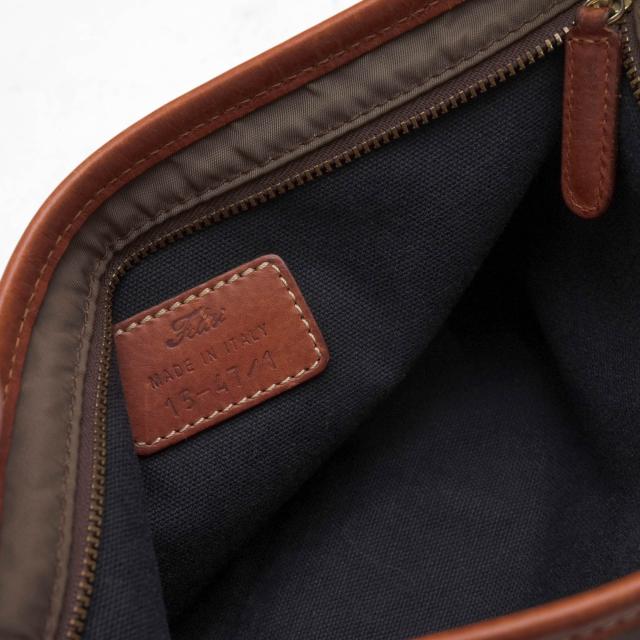 ○フェリージ Felisi 伊リモンタ社ナイロン バケッタレザー 牛革 ショルダーバッグ 15/47/1/DS サコッシュ レディース 【中古】 中古