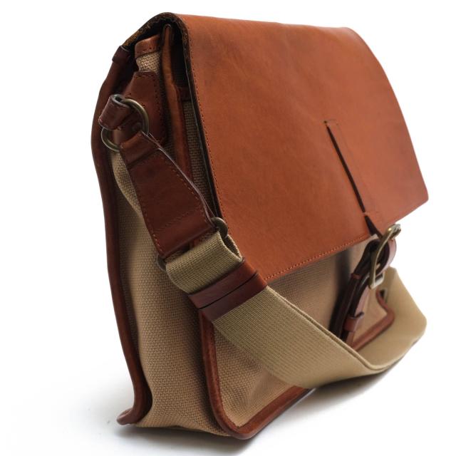 ○土屋鞄 TSUCHIYA-KABAN ラフコットンキャンバス オイル仕上げヌメ革