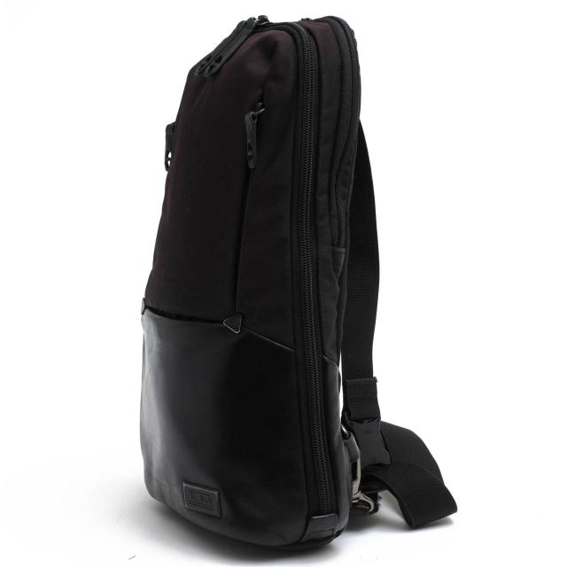 ○トゥミ TUMI 牛革 ショルダーバッグ 798646D Tahoe Marshall