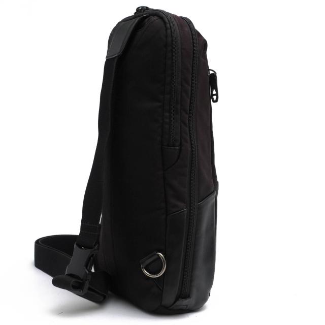 ○トゥミ TUMI 牛革 ショルダーバッグ 798646D Tahoe Marshall
