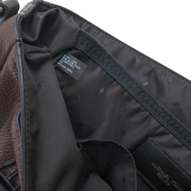 ○マイケルコース Michael Kors ペブルドレザー 牛革 ショルダーバッグ