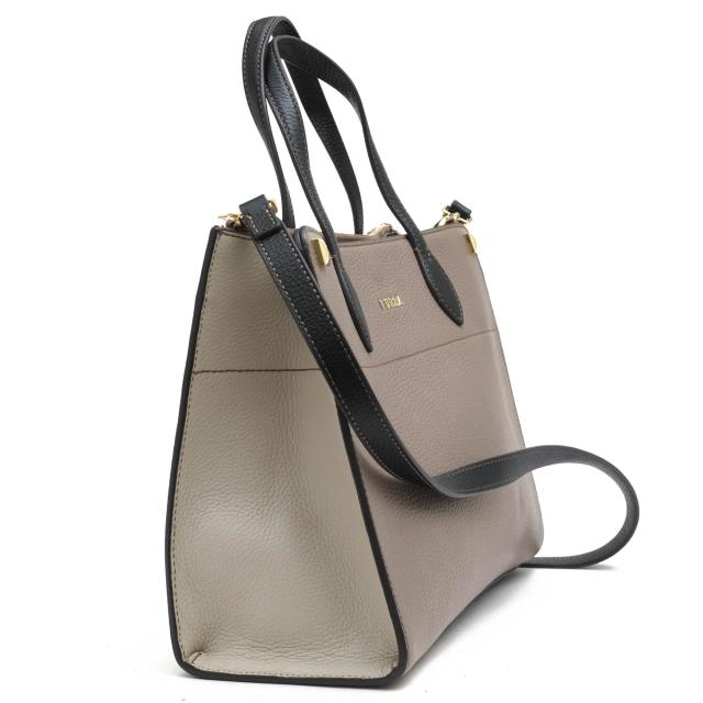 ○フルラ FURLA 牛革 カーフ グレージュ トートバッグ WB00635