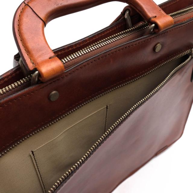 ○インディード INDEED イタリアンレザー 牛革 PER TUTTI ペルトゥティ