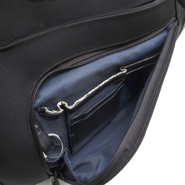 ○トゥミ TUMI マイクロバリスティックHTLS カーフスキン 牛革