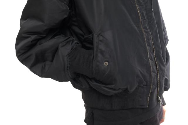 ○瓦 glamb  飛翔上衣 GB17SP MN19 Big MA-1 肋筋 ミリタリー 中綿 メンズ 【中古】 中古
