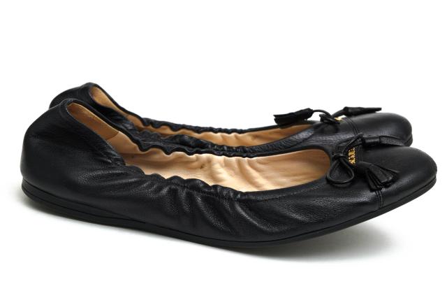 ○プラダ PRADA リボン 牛革 カーフ パンプス フラットパンプス