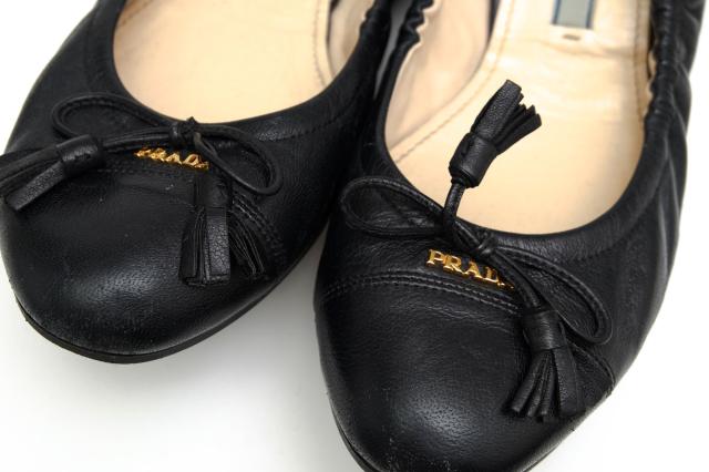 ○プラダ PRADA リボン 牛革 カーフ パンプス フラットパンプス