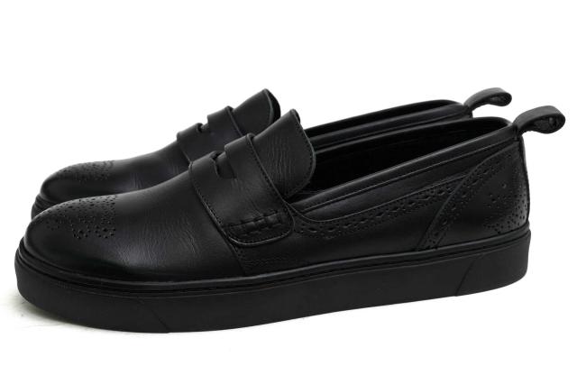 ○スラック SLACK AU-DIMENT オーディメント 牛革 ローファー メダリオン スリッポン Vibramソール メンズ 【中古】 中古