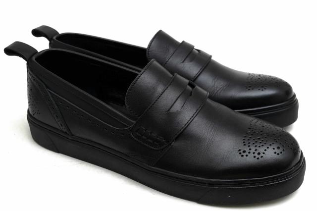 ○スラック SLACK AU-DIMENT オーディメント 牛革 ローファー メダリオン スリッポン Vibramソール メンズ 【中古】 中古 ○スラック SLACK AU-DIMENT オーディメント 牛革 コインローファー