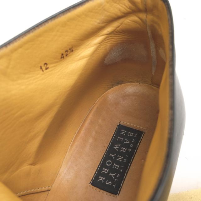 ○バーニーズニューヨーク BARNEYS NEWYORK 牛革 カーフ チャッカ