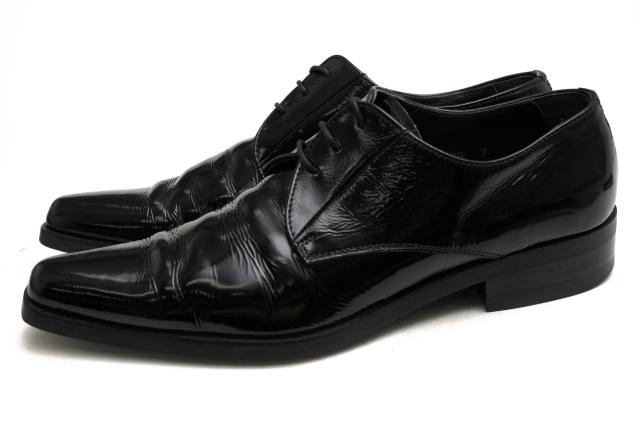 ○ミュウミュウ miumiu パテントレザー ビジネスシューズ 0879 ポインテッドトゥ プレーントゥ メンズ 【中古】 中古の通販は 12,760円