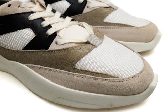 ○フィアオブゴッド FEAR OF GOD FOG ESSENTIALS ローカットスニーカー 