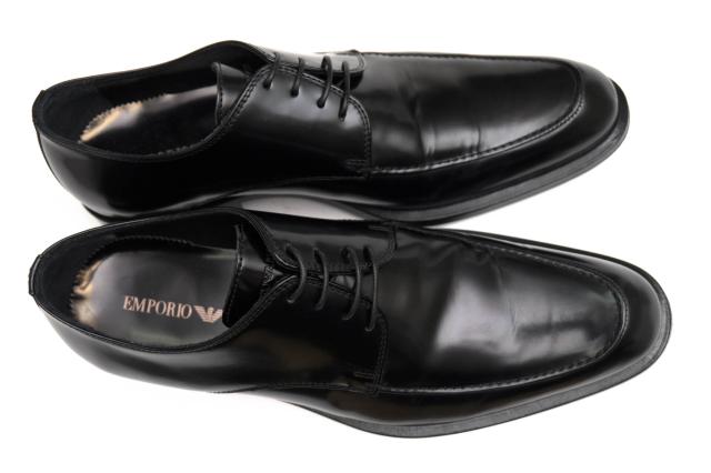 ○アルマーニ EMPORIO ARMANI 牛革 ビジネスシューズ ガラス加工 Uチップ メンズ 【中古】 中古 ○アルマーニ EMPORIO ARMANI 牛革 ビジネスシューズ ガラス加工 U