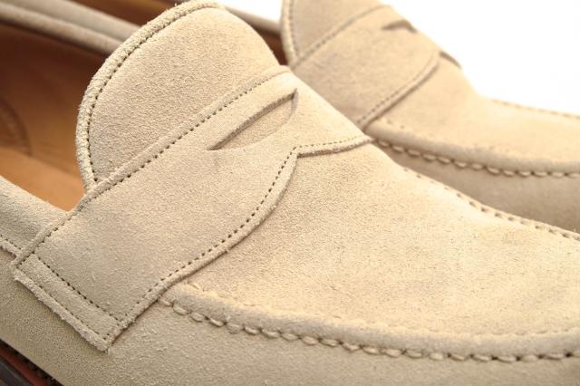 ○ジョセフ チーニー JOSEPH CHEANEY & SONS 英国タンナー CHARLES・F・STEAD チャールズ・F・ステッド社スーパーバック 牛革 コイ 中古 ○ジョセフ チーニー JOSEPH CHEANEY & SONS 英国タンナー CHARLES・F