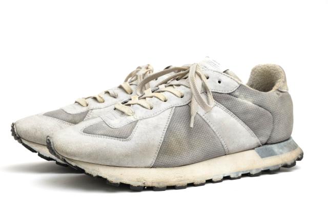 ○マルタンマルジェラ マルジェラ Maison Martin Margiela 牛革 ローカットスニーカー S57WS0242 P1873 MMM Replica Runner ホワイ 中古