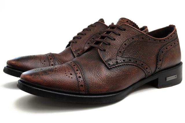 ○ディースクエアード DSQUARED2 キャビアエンボスレザー 仔牛革 ビジネスシューズ セミブローグ キャップトゥ ヴィンテージ加工   中古の通販は