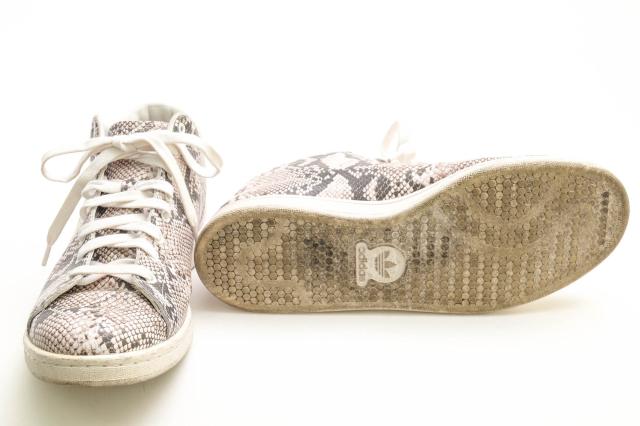 adidas originals by HYKE S76698 ハイカット adidas originals by HYKE S76698 ハイカット - メルカリ