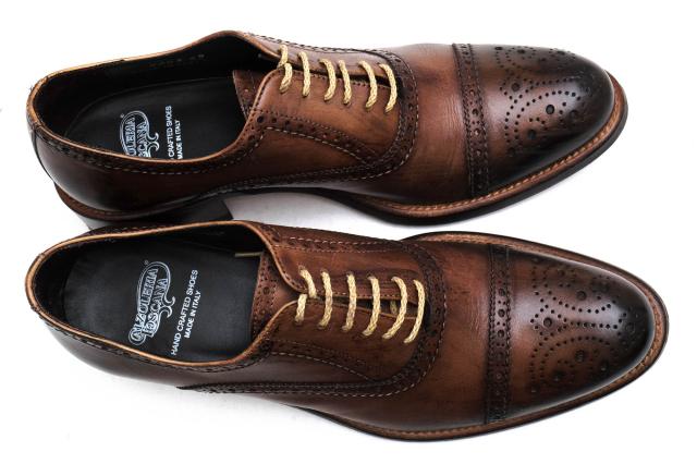 ○カルツォレリア トスカーナ CALZOLERIA TOSCANA 牛革 カーフ