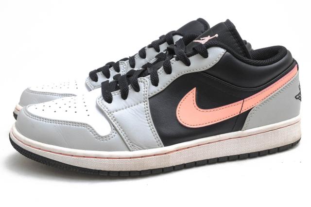 ○ナイキ NIKE 天然皮革 ローカットスニーカー 553558-062 Air Jordan 1 Low OG Bleached Coral エアジョーダン 定番 メンズ 【中 中古