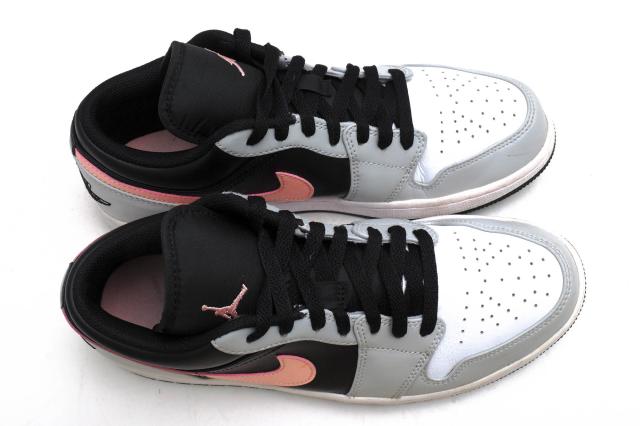 ○ナイキ NIKE 天然皮革 ローカットスニーカー 553558-062 Air Jordan 1 Low OG Bleached Coral エアジョーダン 定番 メンズ 【中 中古