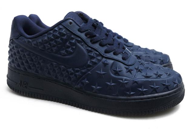 ○ナイキ NIKE アメリカ独立記念日モデル ローカットスニーカー 789104-400 AIR FORCE 1 LV8 VT INDEPENDENCE DAY エアフォースワ 中古