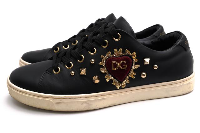 ○ドルガバ DOLCE＆GABBANA カーフレザー 牛革 ローカットスニーカー CK0167 DG Heart Sneakers ハートロゴ スタッズ レディース 中古 19,293円