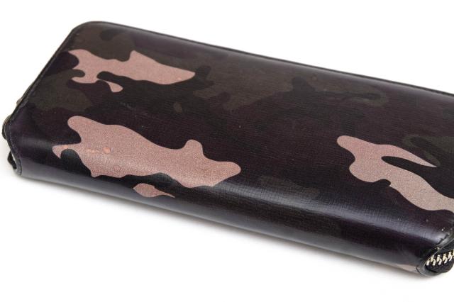 ○ラルコバレーノ L'arcobaleno フランス産ゴートレザー 長財布